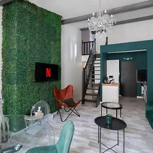 Duplex Elegant A , Montauban France
