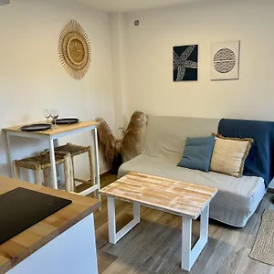 With Private Car Park And Air Con , Valbonne France
