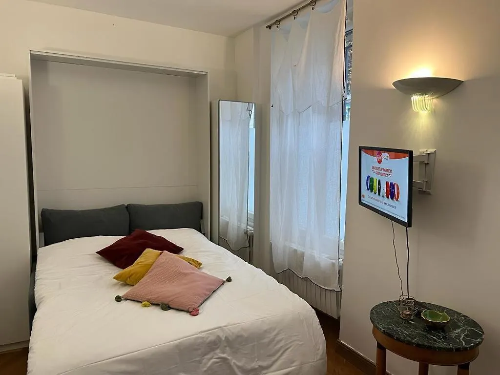 Studio De Charme De Verneuil Paris